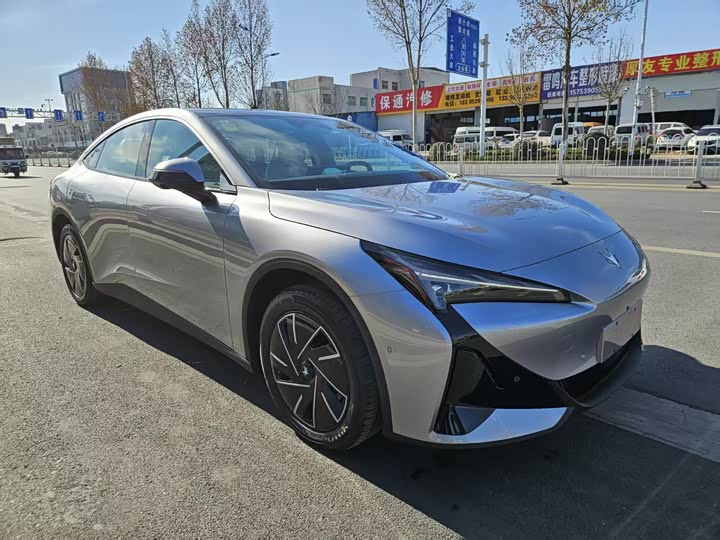 Фото 3 - BAIC Arcfox Alpha S5