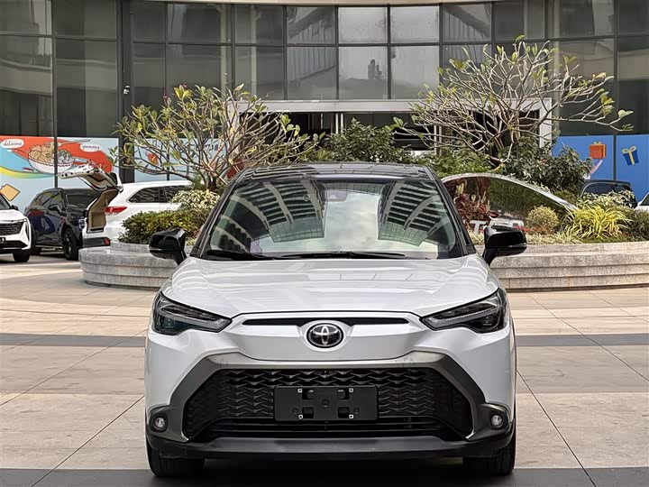 Фото 2 - Toyota Frontlander