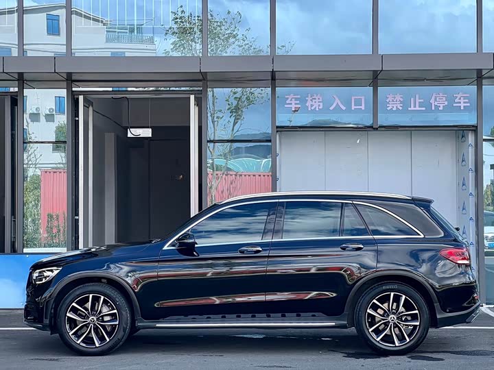 Фото 7 - Mercedes-Benz GLC-Class