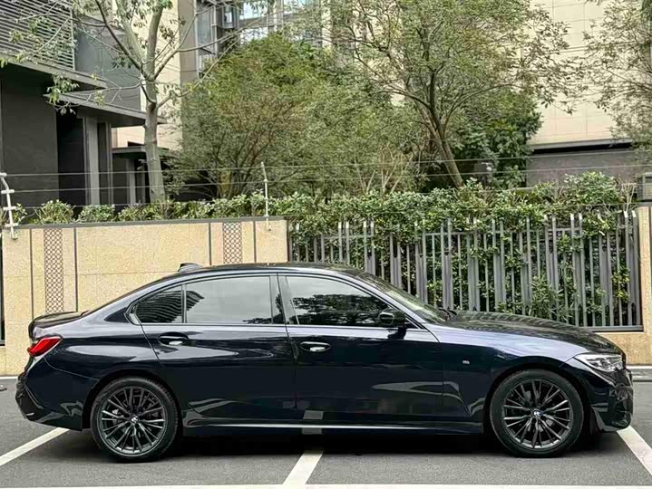 Фото 4 - BMW 3 Series