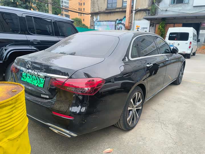 Фото 3 - Mercedes-Benz E-Class Hybrid