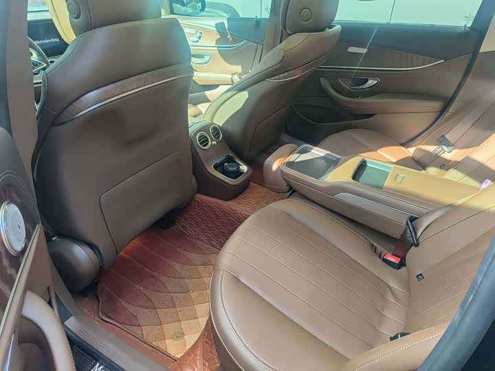 Фото 6 - Mercedes-Benz E-Class Hybrid