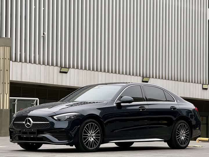 Фото 1 - Mercedes-Benz C-Class