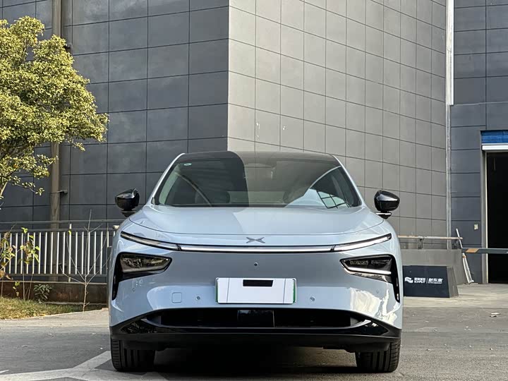 Фото 3 - XPeng G7