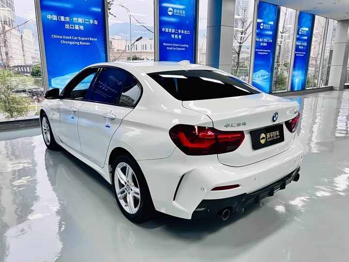 Фото 6 - BMW 1 Series