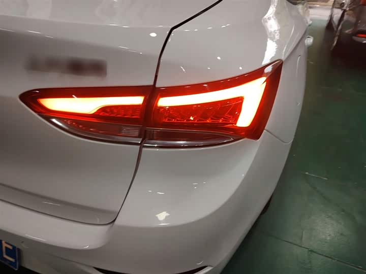 Фото 8 - Buick Excelle GT