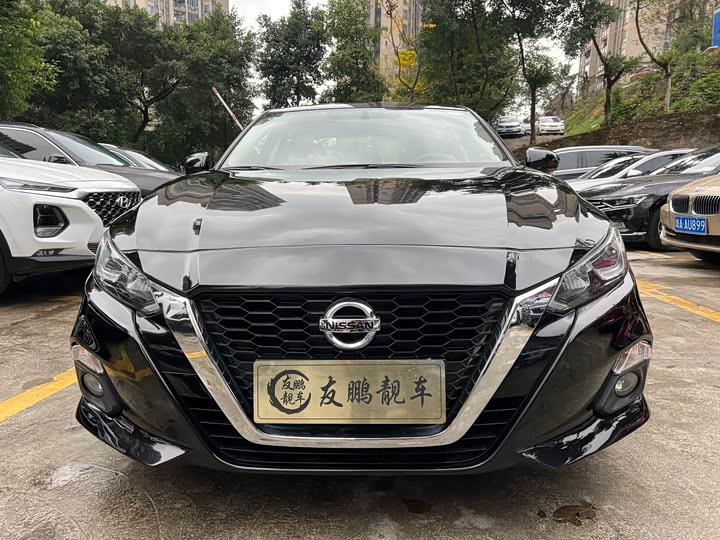 Фото 2 - Nissan Teana