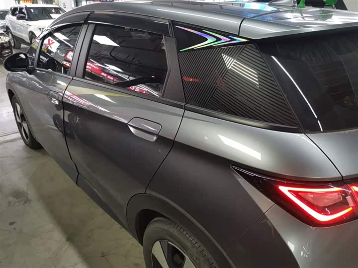 Фото 5 - BYD Dolphin