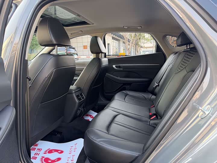 Фото 9 - Hyundai Sonata N Line