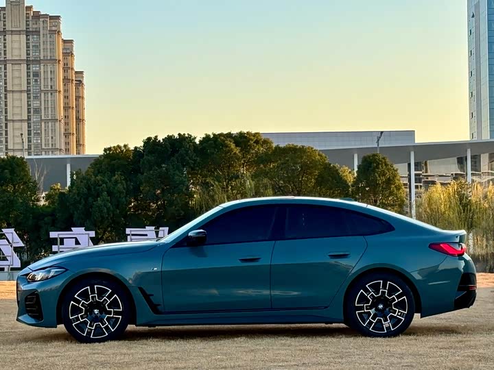 Фото 4 - BMW 4 Series