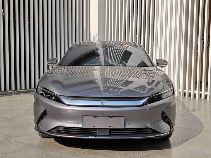 Фото 2 - BYD Han