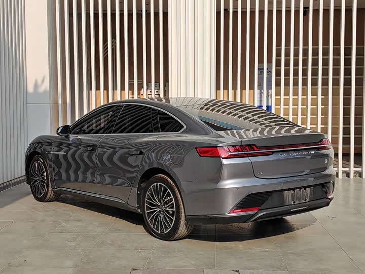 Фото 7 - BYD Han