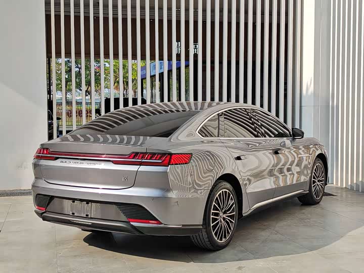 Фото 9 - BYD Han