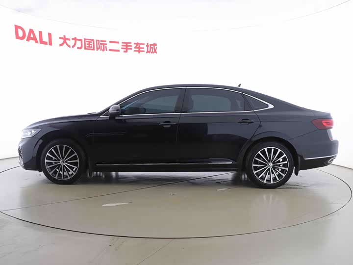 Фото 4 - Volkswagen Passat