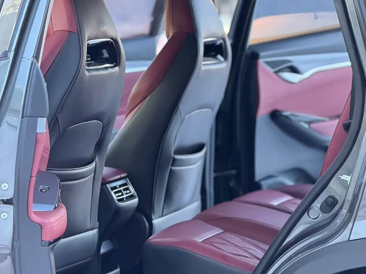 Фото 4 - Changan CS75 Plus