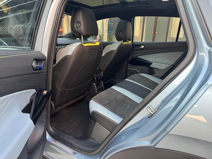 Фото 9 - Volkswagen ID.4 X