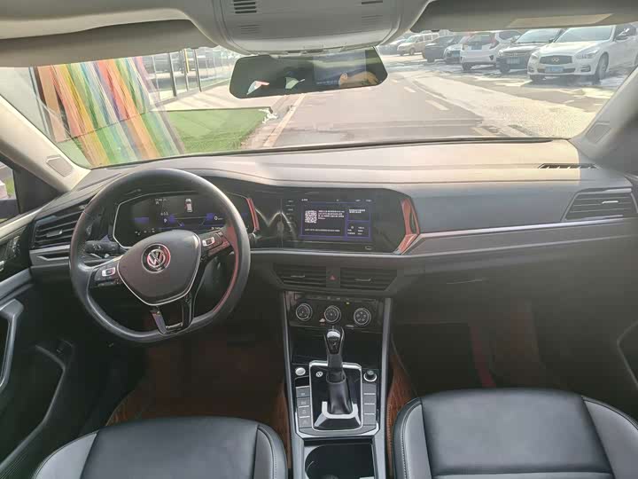 Фото 6 - Volkswagen Sagitar L