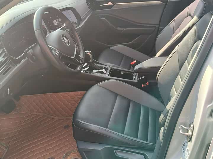 Фото 7 - Volkswagen Sagitar L