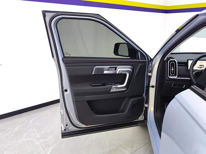 Фото 7 - Chery Jaecoo J7 (Explore 06)