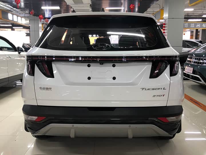 Фото 8 - Hyundai Tucson L