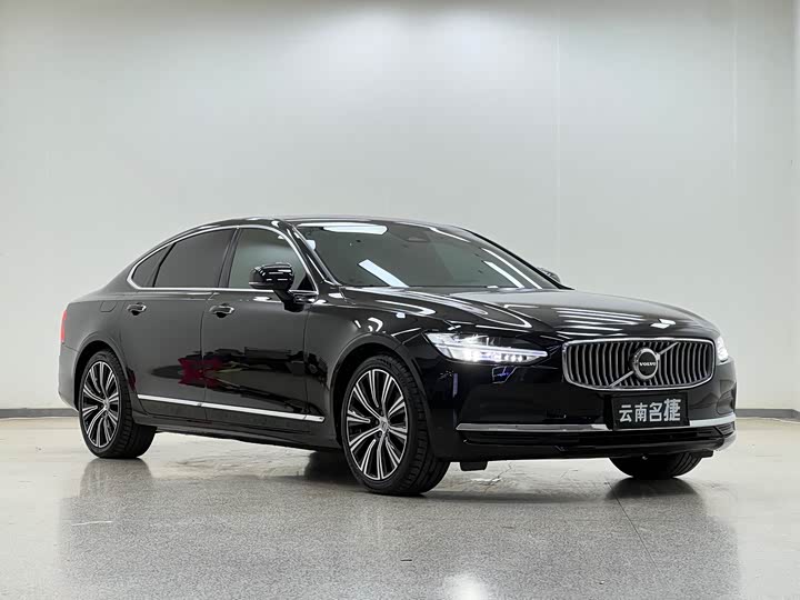 Фото 3 - Volvo S90