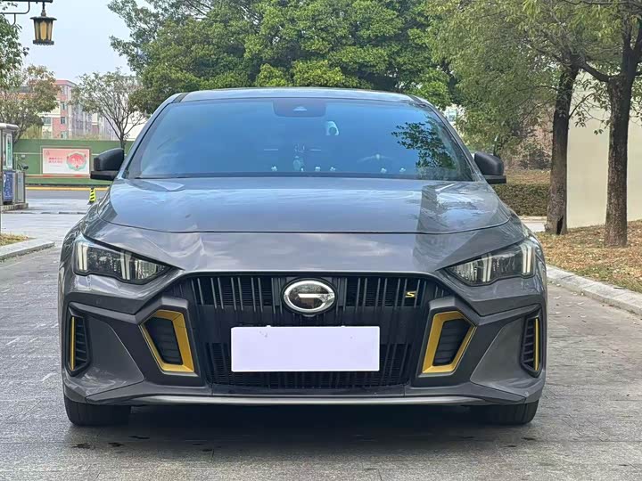 Фото 2 - GAC Trumpchi Empow R