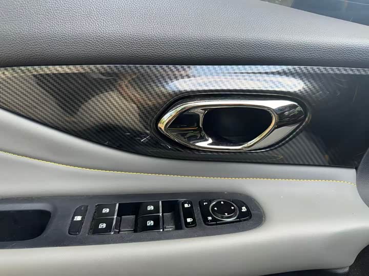 Фото 4 - GAC Trumpchi Empow R