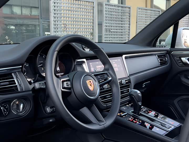 Фото 7 - Porsche Macan
