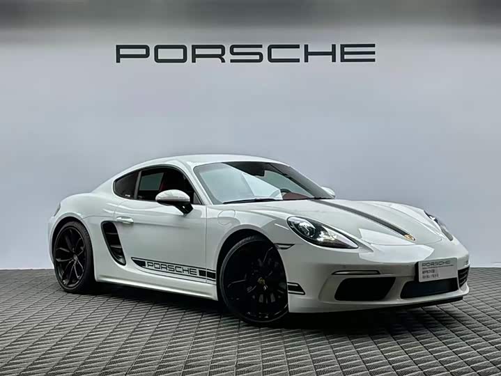 Фото 3 - Porsche 718