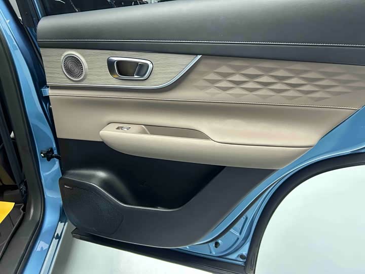 Фото 9 - Chery Tiggo 8 Plus C-DM