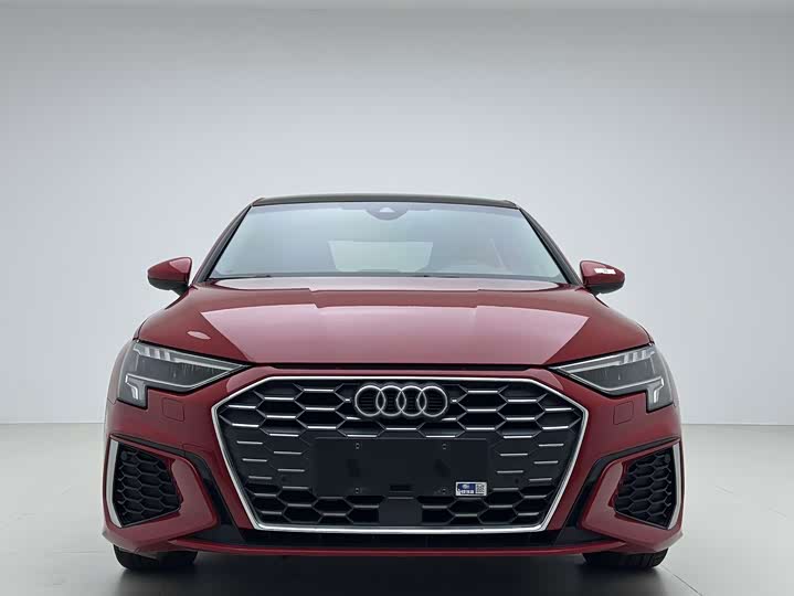 Фото 2 - Audi A3