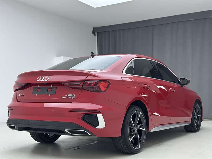 Фото 5 - Audi A3