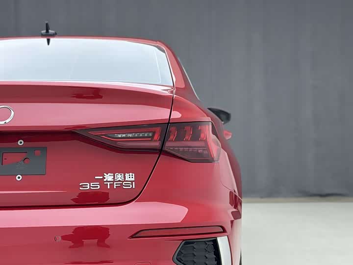 Фото 8 - Audi A3