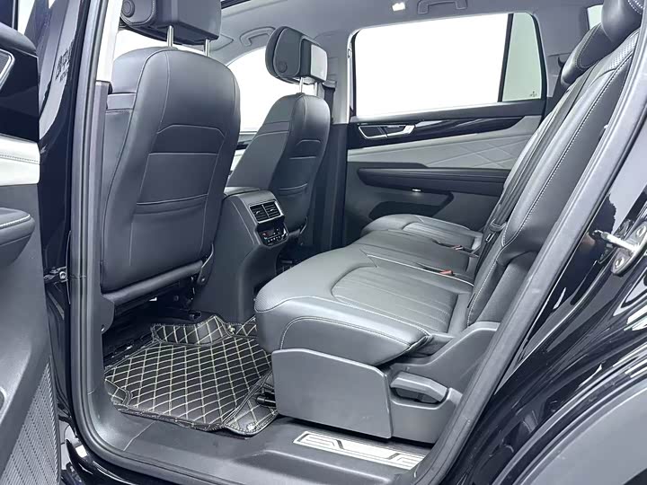 Фото 7 - Volkswagen Teramont Pro