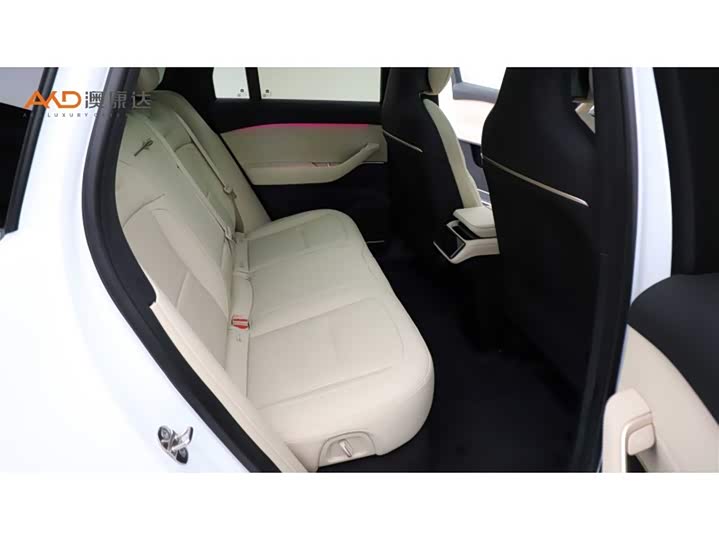 Фото 8 - Nio ES6