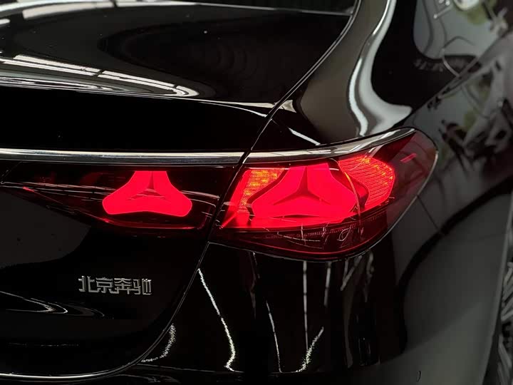 Фото 5 - Mercedes-Benz E-Class Hybrid