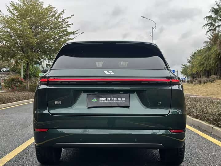 Фото 5 - LiXiang L7