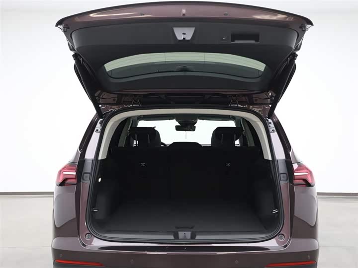 Фото 8 - Buick Envision Plus