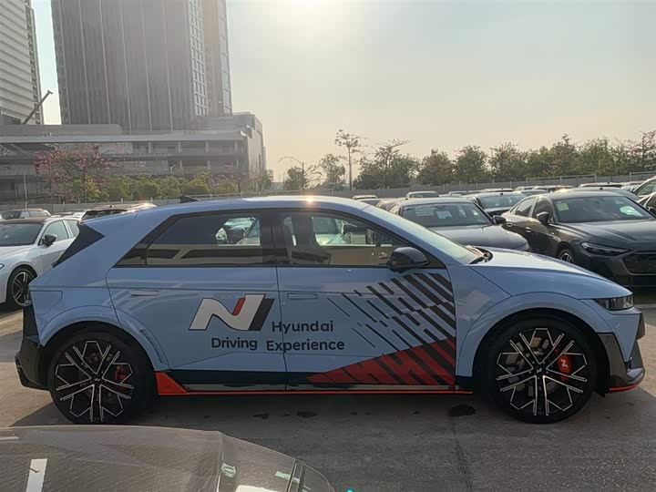 Фото 5 - Hyundai Ioniq 5 N