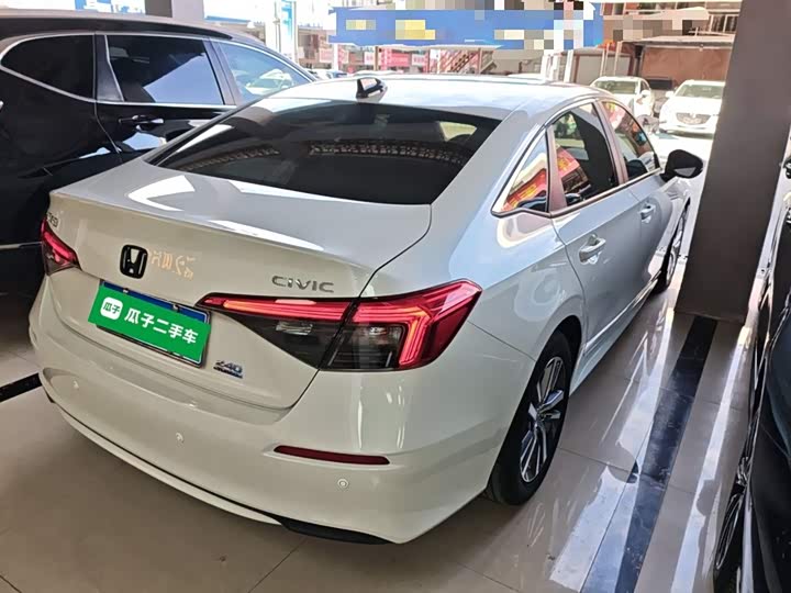 Фото 7 - Honda Civic