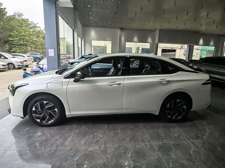 Фото 5 - GAC Aion S Plus