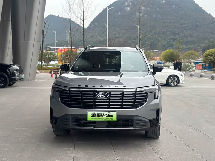 Фото 2 - Ford Equator Hybrid