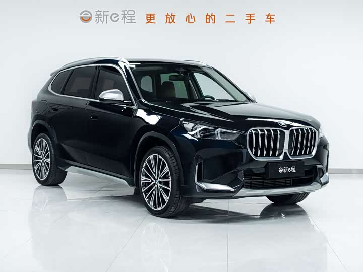 Фото 3 - BMW X1