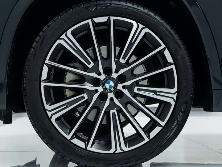 Фото 7 - BMW X1