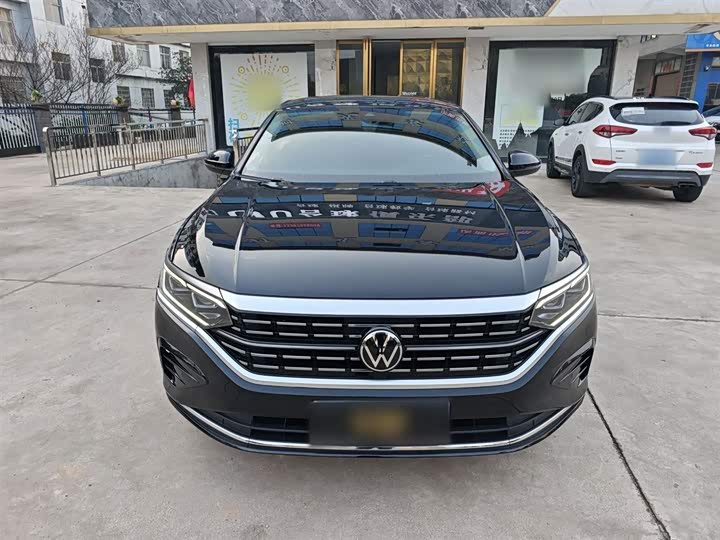 Фото 3 - Volkswagen Passat