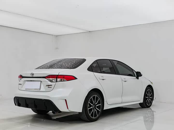 Фото 6 - Toyota Levin