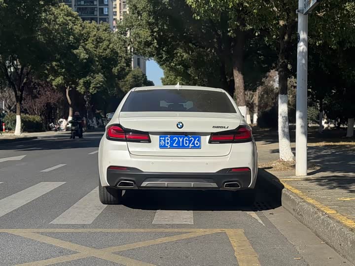 Фото 5 - BMW 5 Series