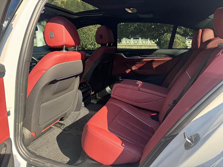 Фото 7 - BMW 5 Series