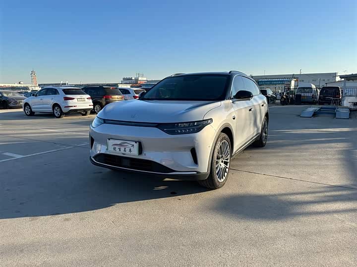 Фото 1 - Leapmotor C11