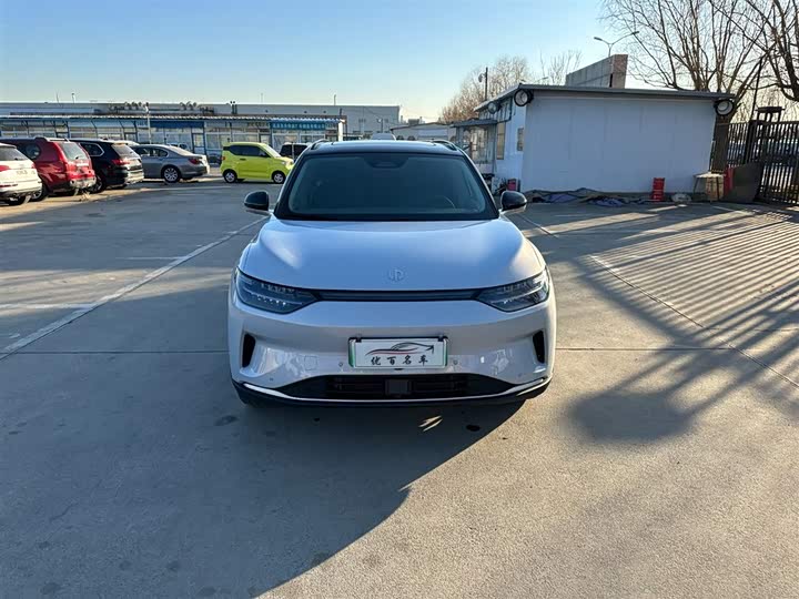 Фото 2 - Leapmotor C11